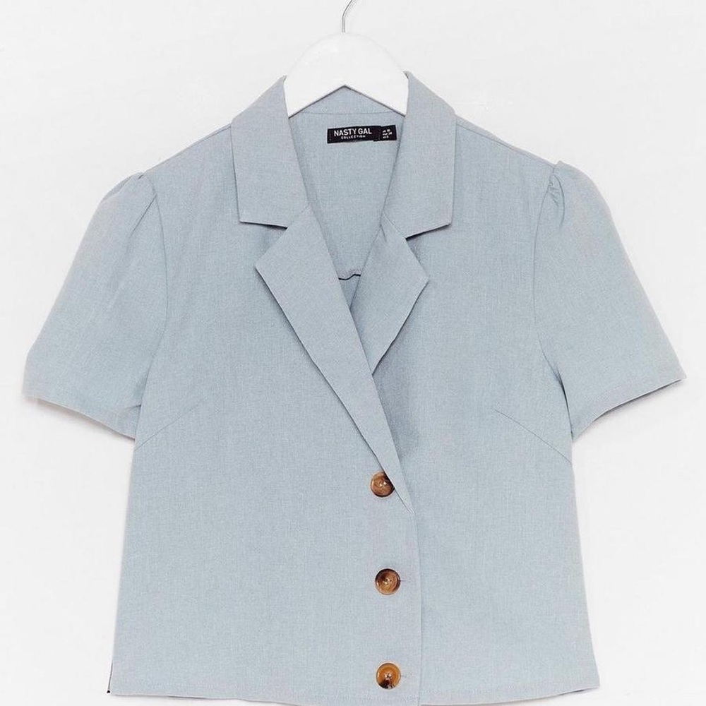 Nasty Gal No If's Or Buttons Puff Sleeve Cropped Blouse
